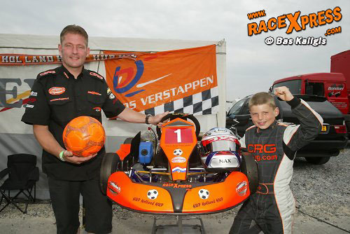 Jos Verstappen en Max Verstappen scoren titel Mini Juniors racexpress